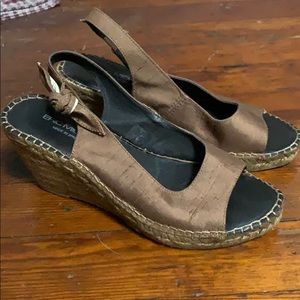 Eric Michael Open toe with heel strap bow wedges